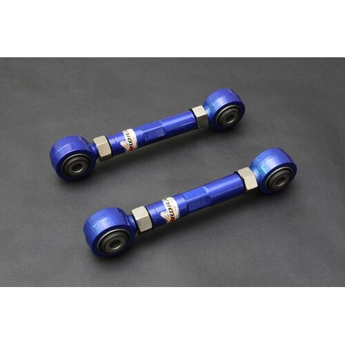 HARDRACE  Усиленные задние нижние поперечные рычаги на резиновых С/Б для Mazda 3 / FORD Focus