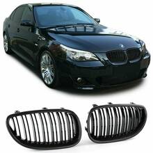 Решетки радатора для BMW E60 (карбон)