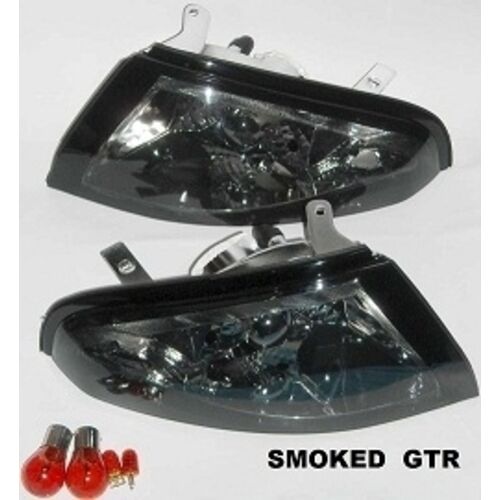 Поворотники для Nissan Skyline GT-R 32 (smoked)